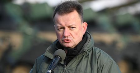 Szef MON: w tym roku planujemy dodatki dla żołnierzy zawodowych