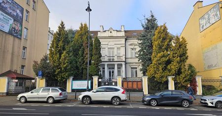 Zabytkowa willa w centrum Lublina znów szuka kupca. Od półtora roku stoi pusta