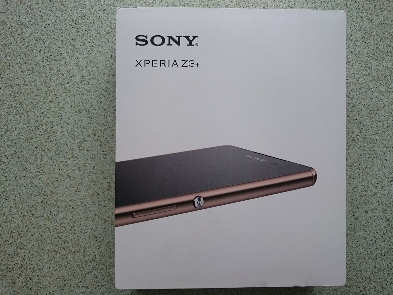 Sony Xperia Z3+ w ciekawym kolorze miedzianym — recenzja