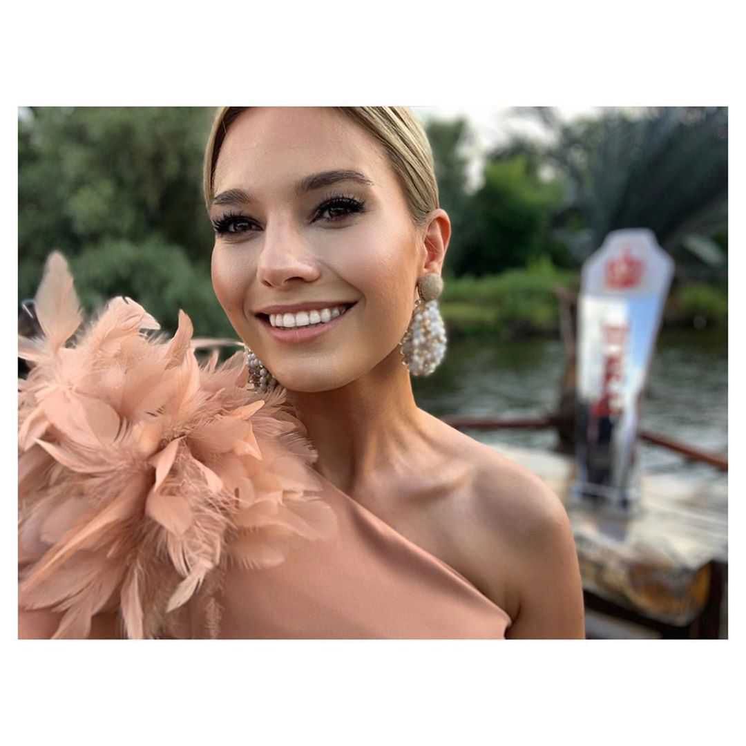Joanna Kuberska na ślubie Moniki Mazur