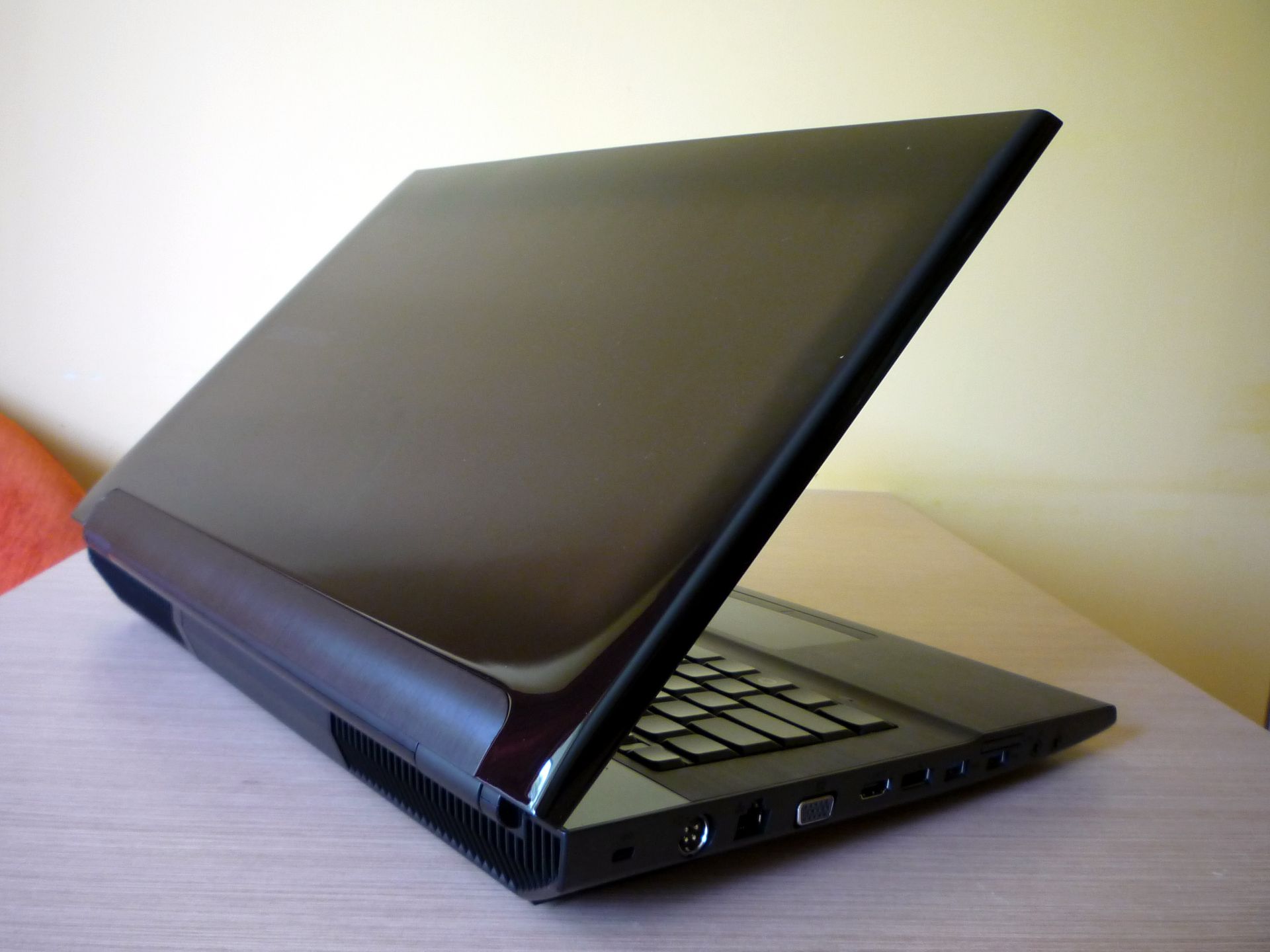 Samsung 700G7C – i (nie) tęsknisz za blaszakiem [test] 3