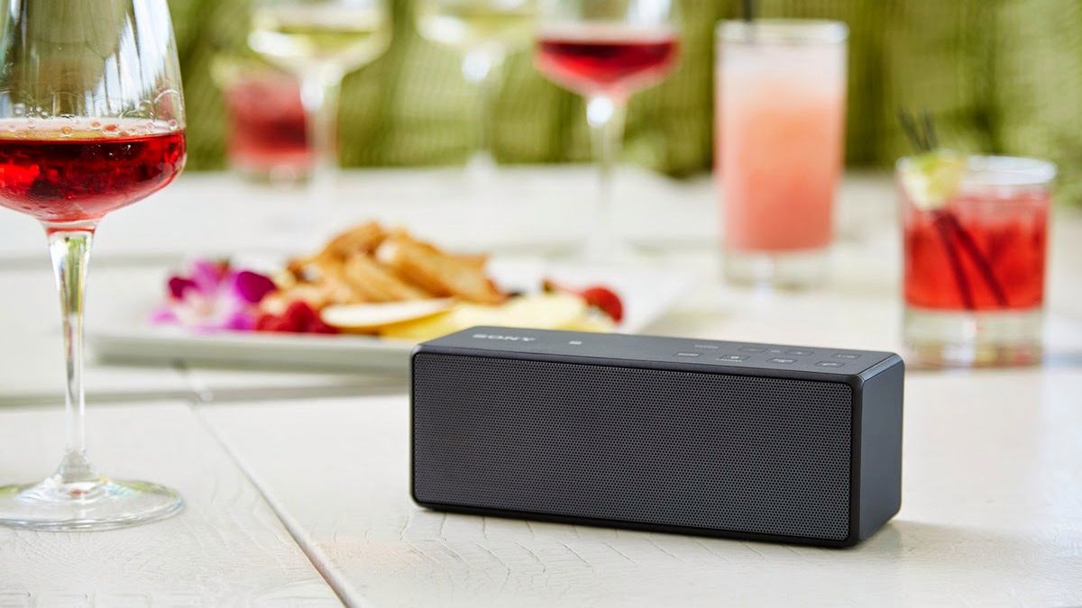 Zadziwiający głośnik Sony. Dzięki niemu zawsze usłyszysz dźwięk z telewizora 1