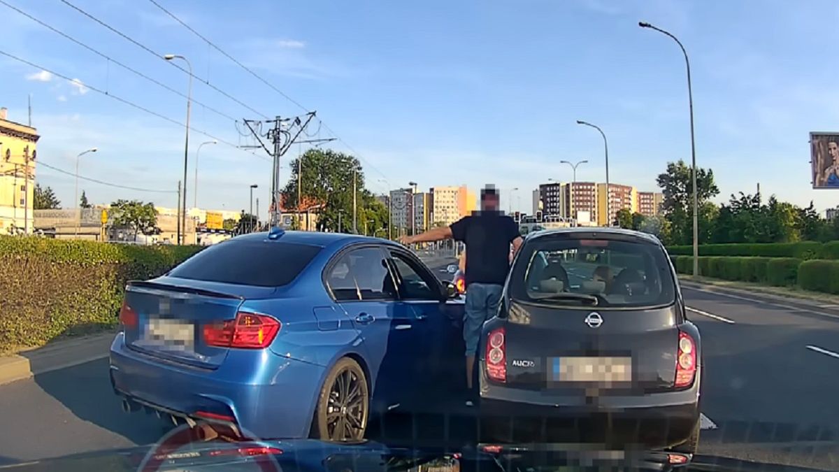 Skandaliczne zachowanie kierowcy BMW. Na ulicy doszło do awantury