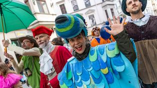 Bajkowa parada rozpoczęła 32. Międzynarodowy Festiwal Spotkania [zdjęcia]