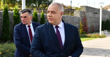 Lekarze odpowiadają na słowa Sasina: "panie ministrze, wystarczy tego"