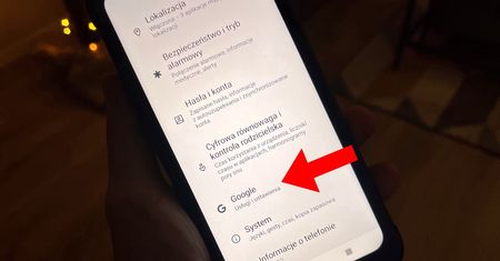 Wyłącz w ustawieniach telefonu. Efekty zobaczysz natychmiast