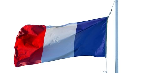 Francja. Umieścił na budynku antysemickie napisy. Polak skazany