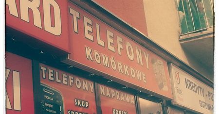 Osiedlowe serwisy GSM - w jaki sposób korzystamy z ich usług? [ankieta]