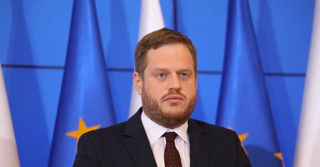 Laptopy trafią do dzieci. Minister ujawnia, jakie zapisy znajdą się w ustawie