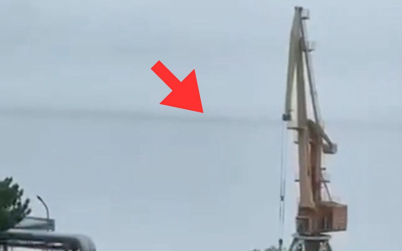 Ostrzeżenia przed tsunami. Na nagraniu widać falę. Niepokój w Rosji