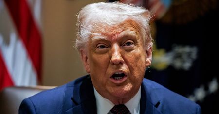 "NYT" krytycznie o Trumpie. "Castro nie 'zdołali' tego zrobić latami"