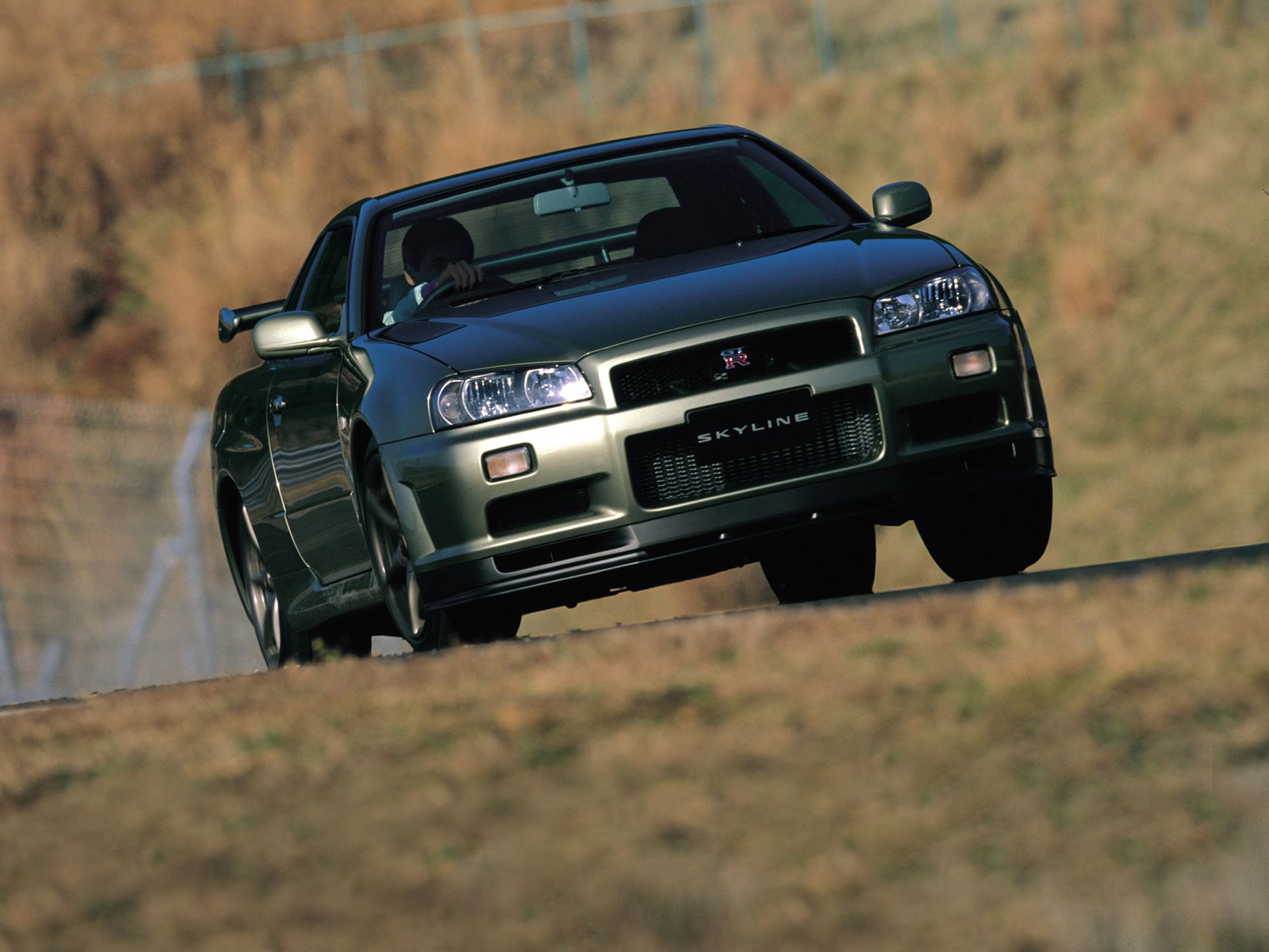 Ewolucja Godzilli: jak od początku zmieniał się Nissan Skyline GT-R 35