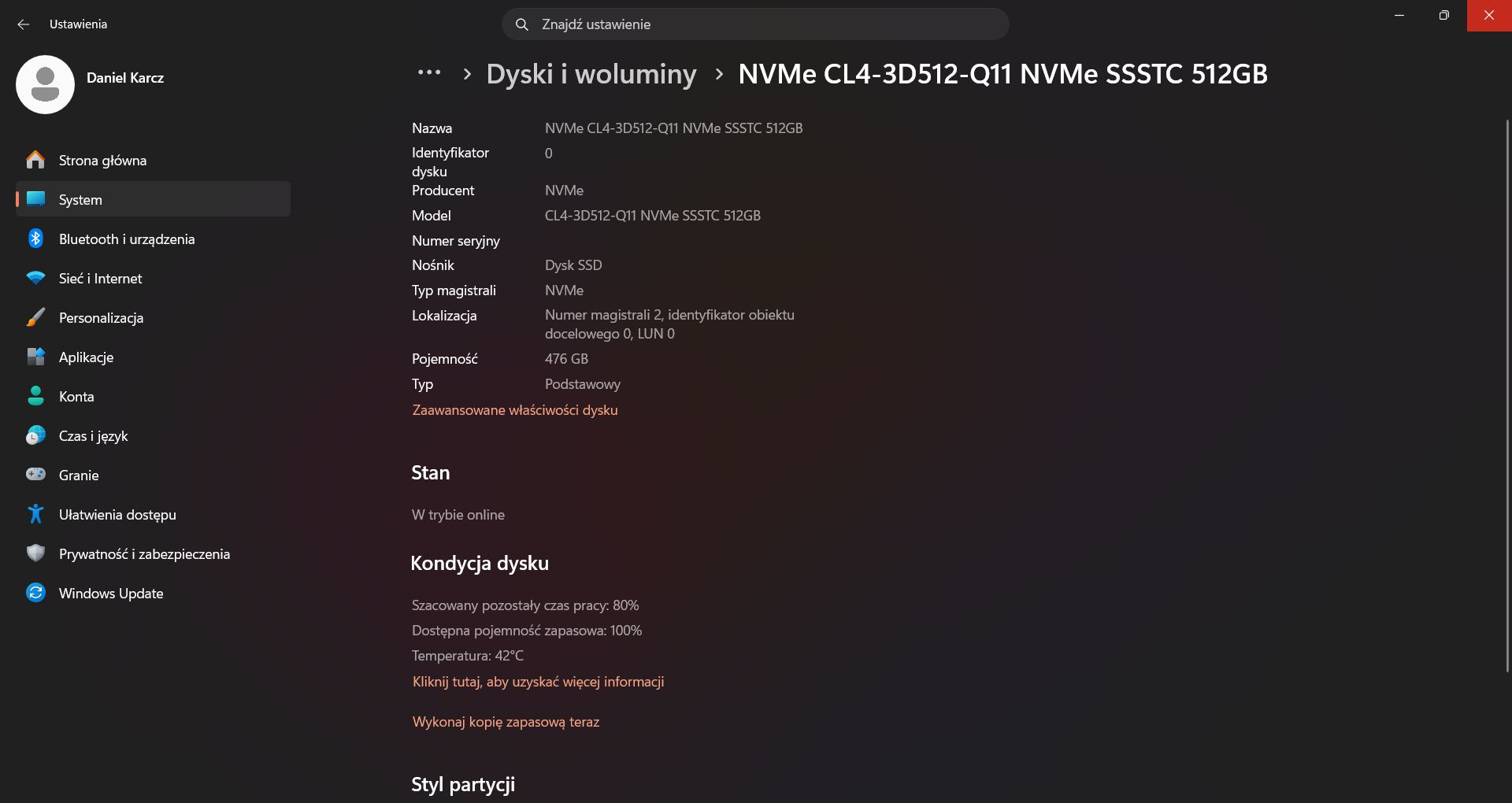 Sprawdzanie kondycji dysku w ustawieniach systemu