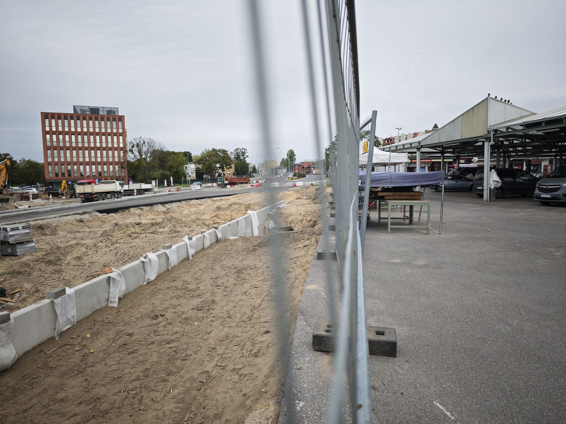 Budowa trasy staromostowej w centrum Torunia