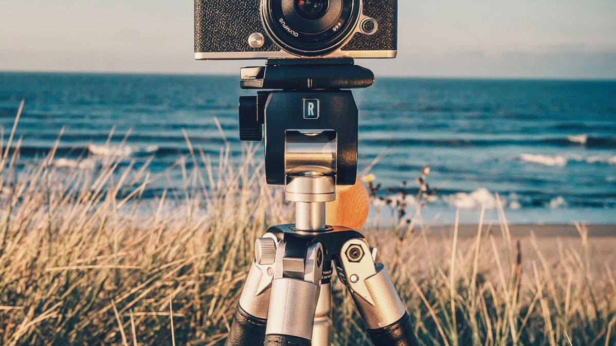 Stylowy statyw dla miłośników estetyki retro 1