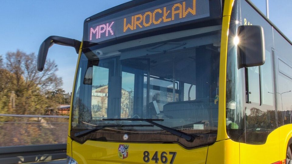 Wrocław. Komunikacja. Rekordowa liczba pojazdów na ulicac