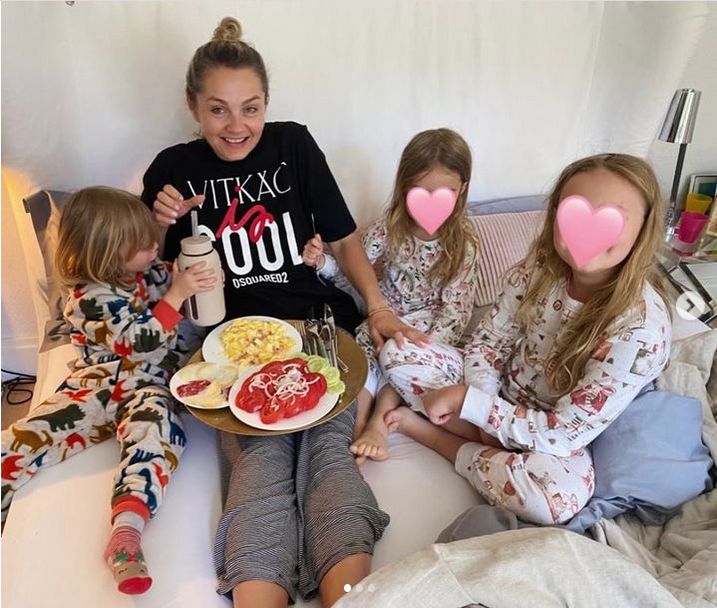 Małgorzata Socha pochwaliła się zdjęciem z mężem i dziećmi