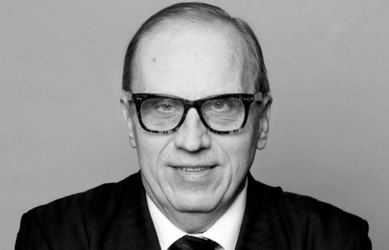 Pożegnano Macieja Petruczenkę. Dziennikarz spoczął na warszawskim cmentarzu