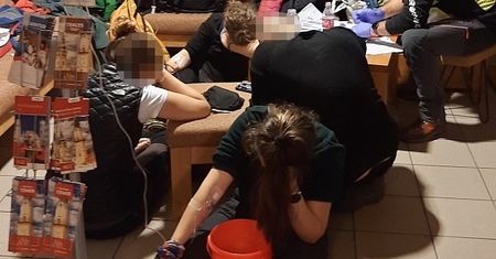 Turyści z Polski zjedli ciastka z grzybami halucynogennymi. Wylądowali w szpitalu