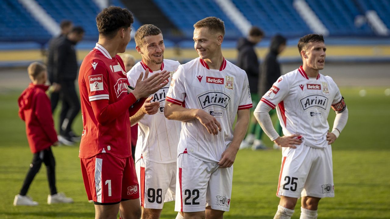 Betclic 2 liga. Resovia chce pójść za ciosem w Łodzi