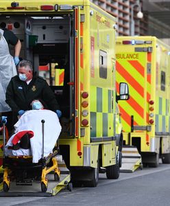 Wariant Omikron. Niepokojące doniesienia z Danii i Wielkiej Brytanii