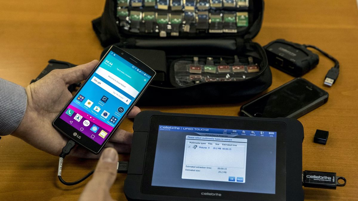 Policja kupuje narzędzia Cellebrite