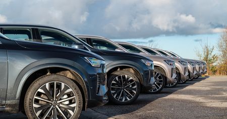 Volvo pokaże aż pięć nowych aut w 2025 roku. W planach kolejne