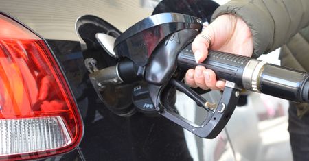 Diesel oddali się od psychologicznej bariery. Oto prognoza dot. cen paliw po Wszystkich Świętych