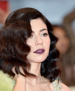 Marina Diamandis opublikowała zdjęcie siwych włosów. Stoi za nim mocne przesłanie