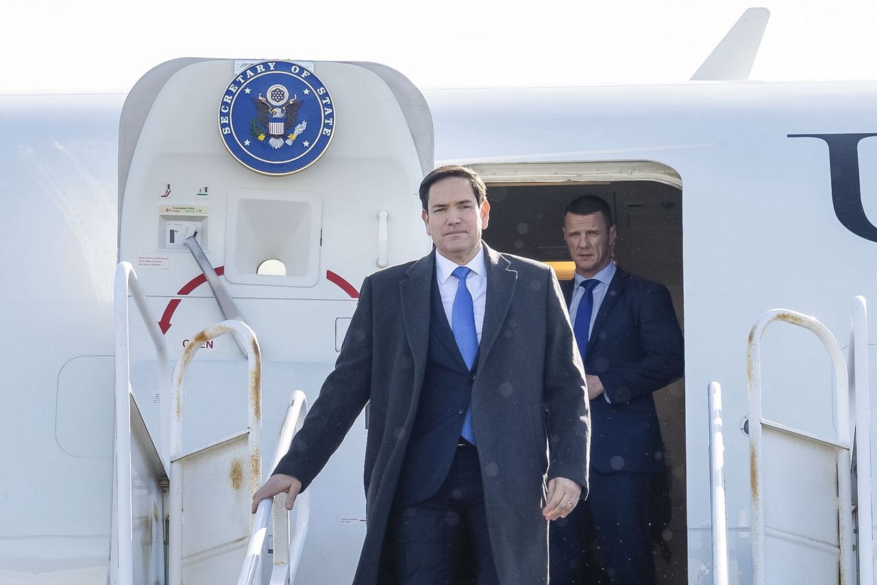 Rubio and Lavrov hint at cautious optimism on Ukraine crisis