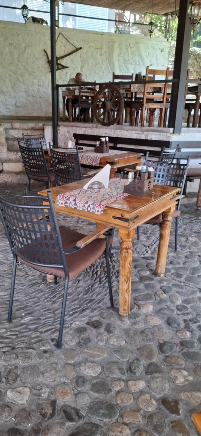 Obiad z widokiem na Stari Most