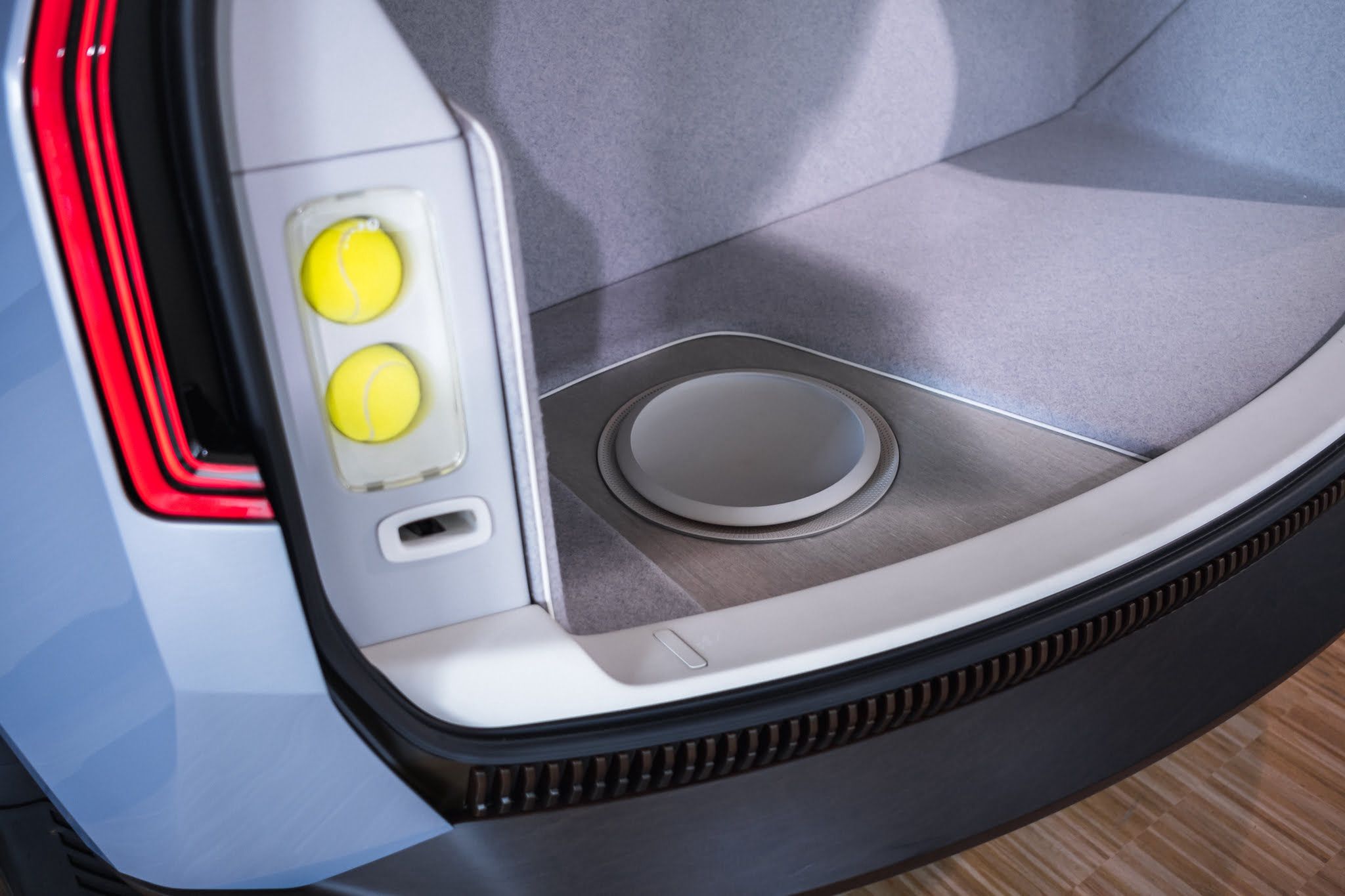 Volvo Recharge Concept