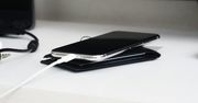 Wielu z nas robi to nieprawidłowo: strażacy wyjaśniają, jak ładować telefon komórkowy w domu, aby uniknąć wypadków