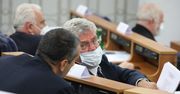 Senacka komisja przeciwna wydawaniu firmom poleceń przez rząd w czasie epidemii
