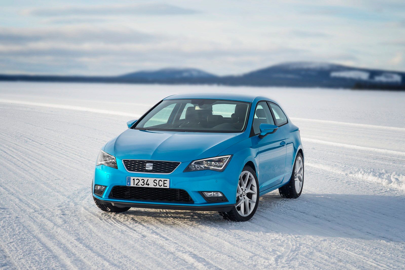 Seat Leon SC na nowych zdjęciach producenta [galeria] 35