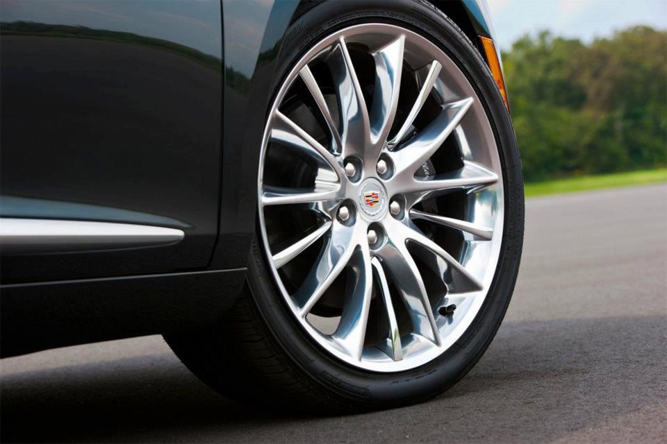 Cadillac XTS 2013