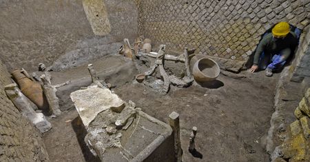 Rzadkie odkrycie w Pompejach. Odkopano je w starożytnej willi