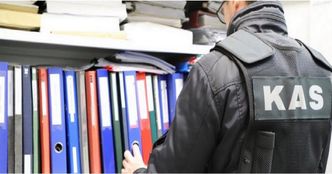 Przestępcy działali z rozmachem. KAS rozbiła "hurtownię faktur"