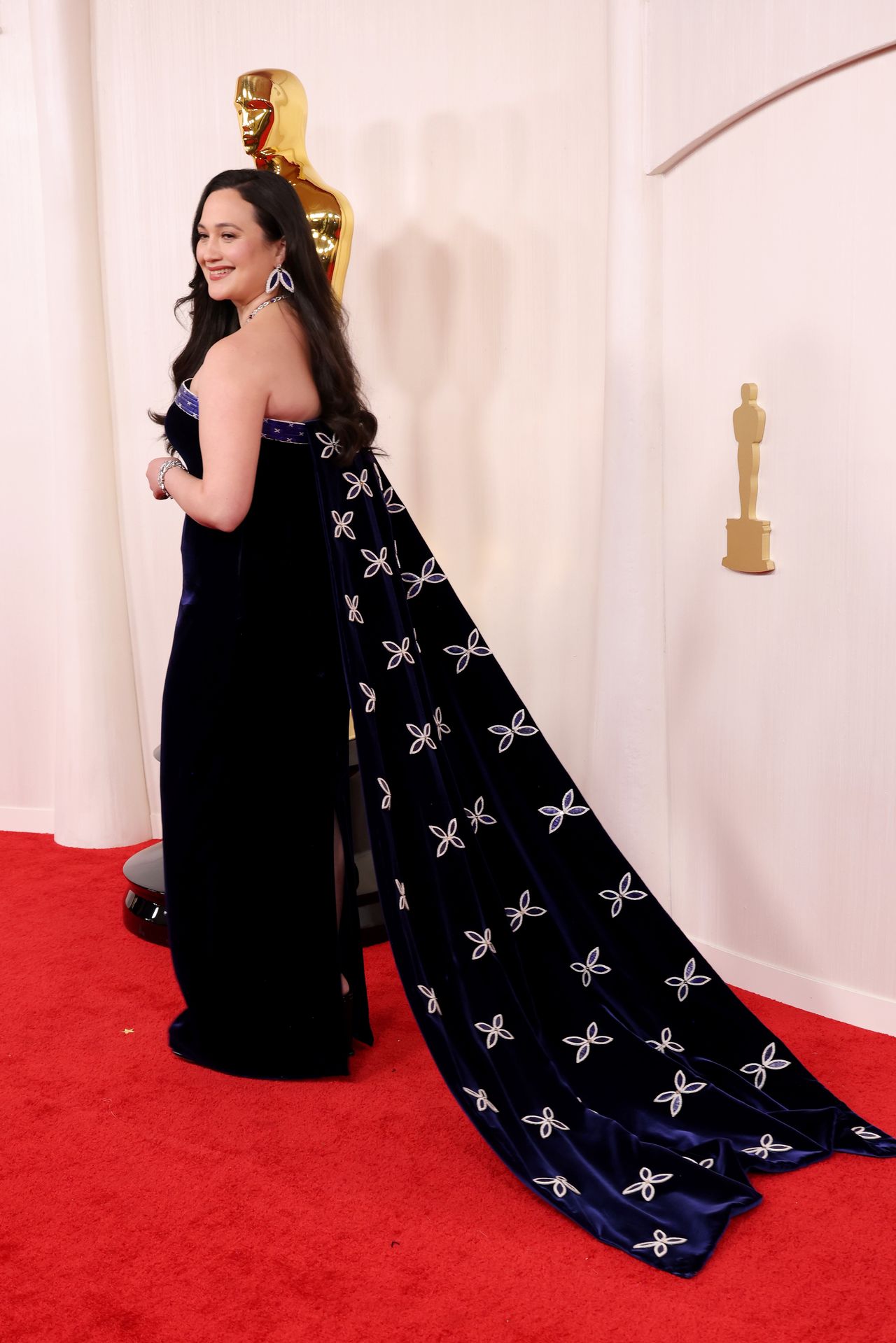 Oscary 2024: Lily Gladstone na czerwonym dywanie