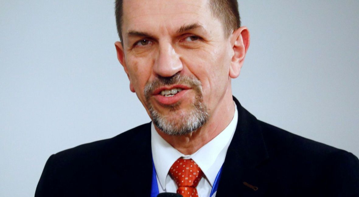 Prof. Jarosław Flis