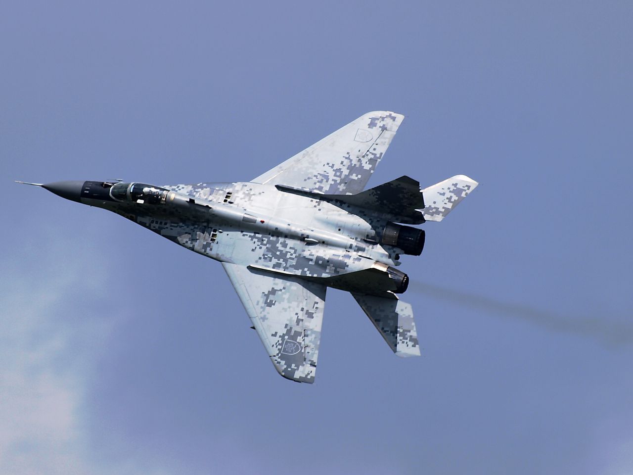 Samolot MiG-29 bez oznaczeń przy granicy. To polska pomoc dla Ukrainy?
