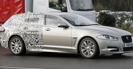 2012 Jaguar XF w nadwoziu kombi przyłapany!