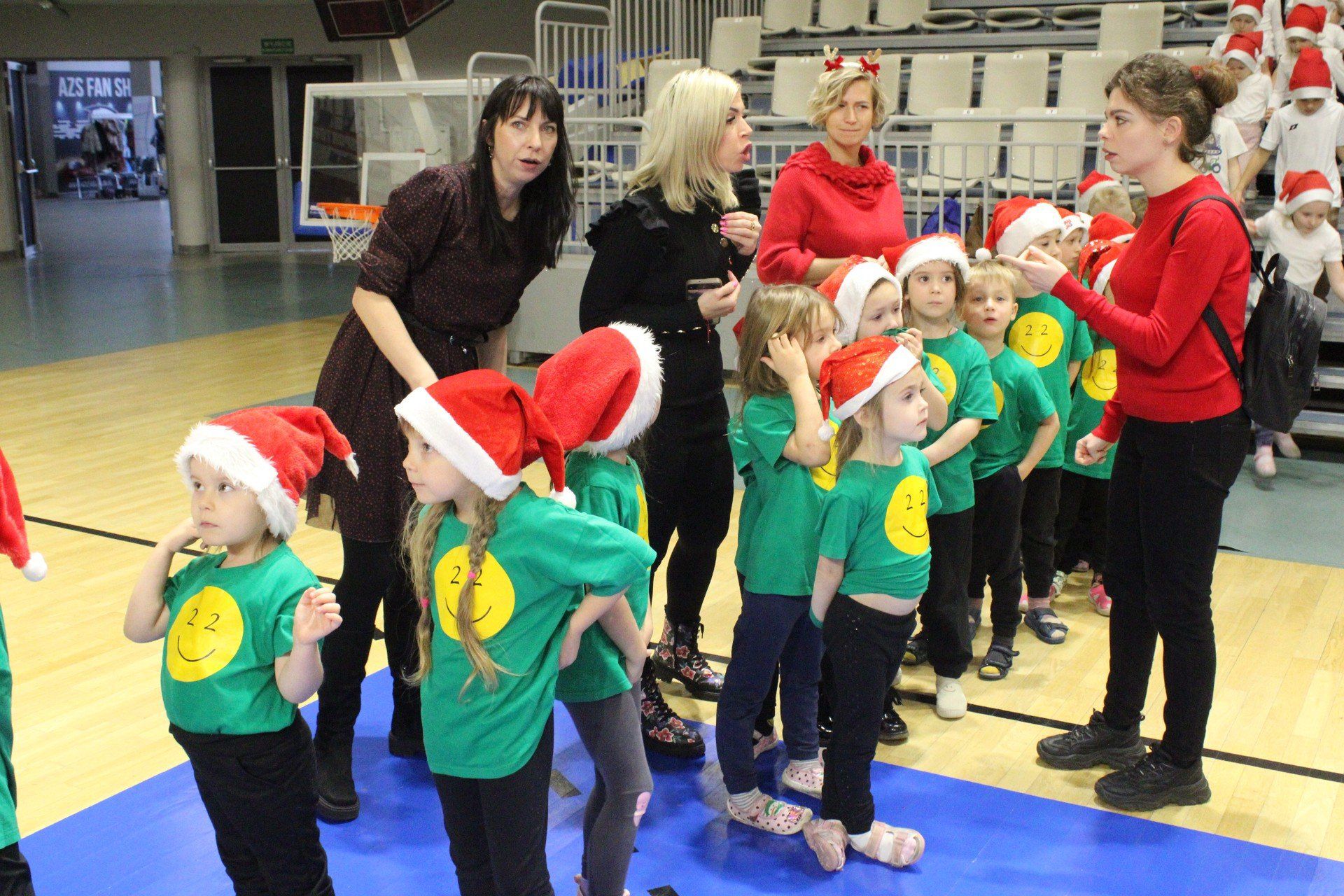 MIKOŁAJKI DLA DZIECI Z KOSZALIŃSKICH PRZEDSZKOLI