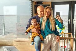 "Ślub od pierwszego wejrzenia": Adrian pokazał rodzinną sesję. To pierwsza zrobiona we czwórkę