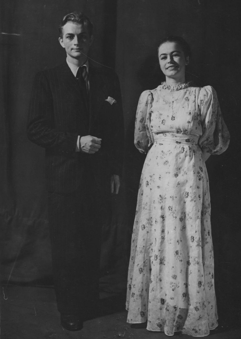 Danuta Szaflarska na zdjęciu wykonanym w 1939 roku po ukończeniu Państwowego Instytutu Sztuki Teatralnej 