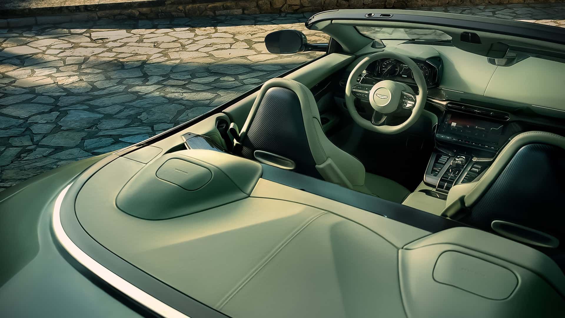 Aston Martin Vanquish Volante
