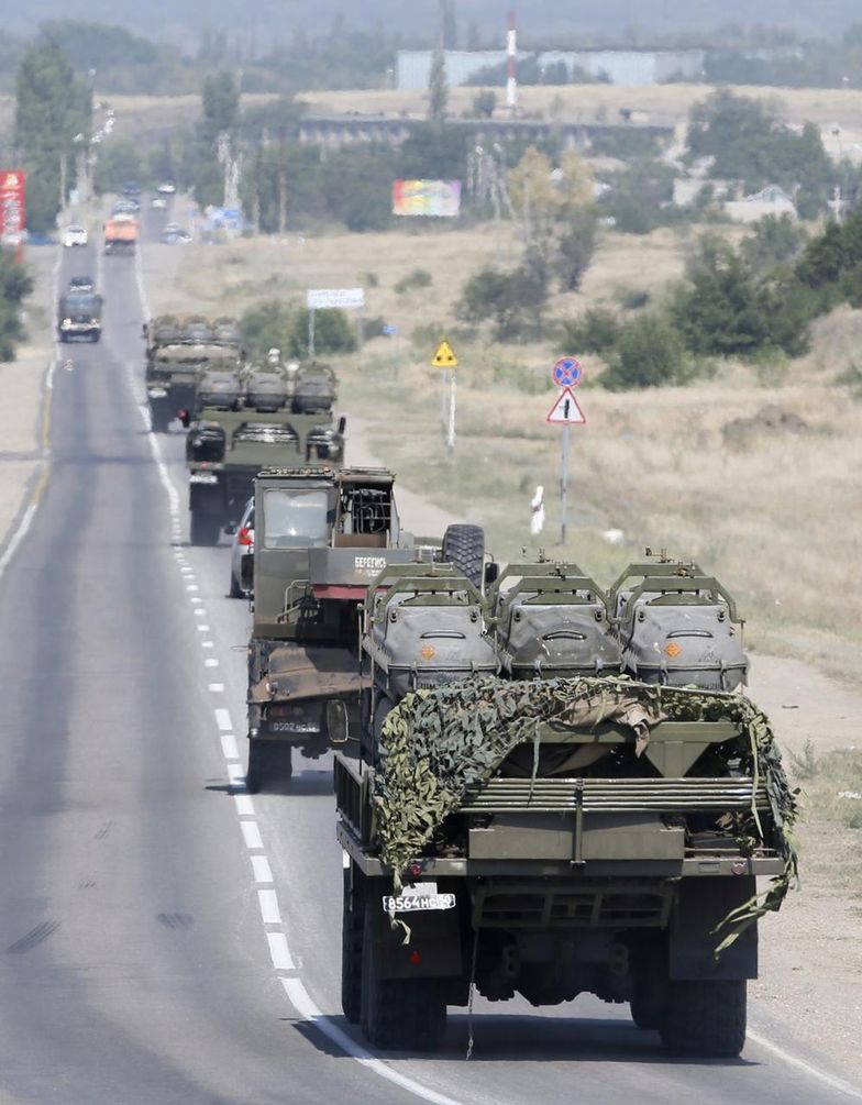 Separatyści w Doniecku dostali posiłki z Rosji - 30 czołgów i 120 wozów pancernych