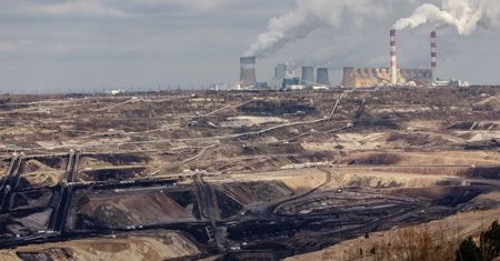 Ubezpieczyciele odwracają się od sektora węglowego. Czas na PZU