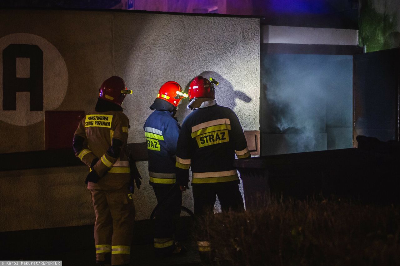 Tragedia w Jełowej. W Wigilię strażacy znaleźli ciało mężczyzny