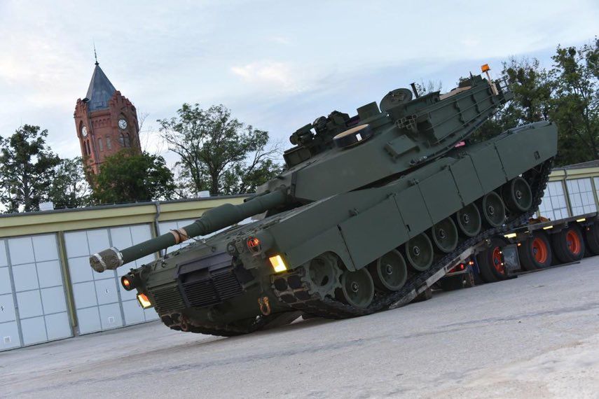 Pierwsze czołgi typu Abrams dotarły już do Polski